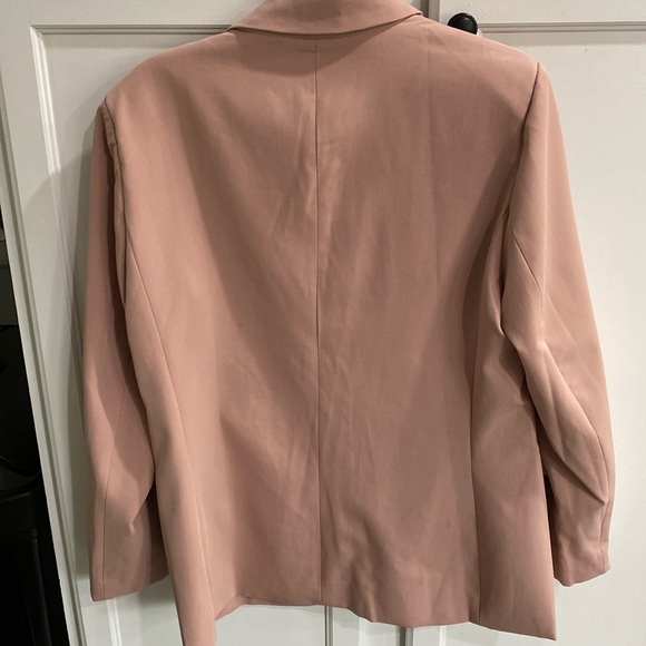 Cicy Bell pink suit coat size large, nwt - Picture 3 of 4
